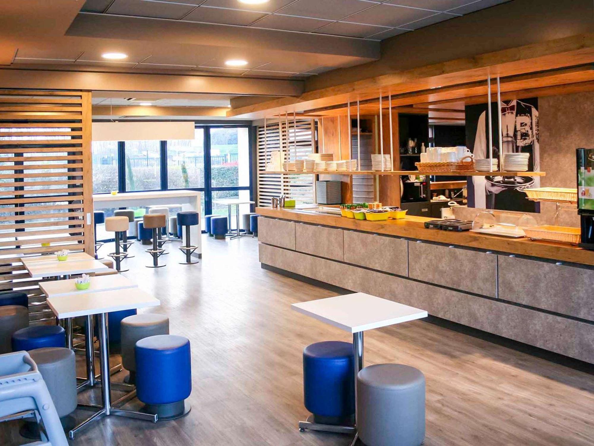 Ibis Budget Marne La Vallee Pontault Combault Zewnętrze zdjęcie