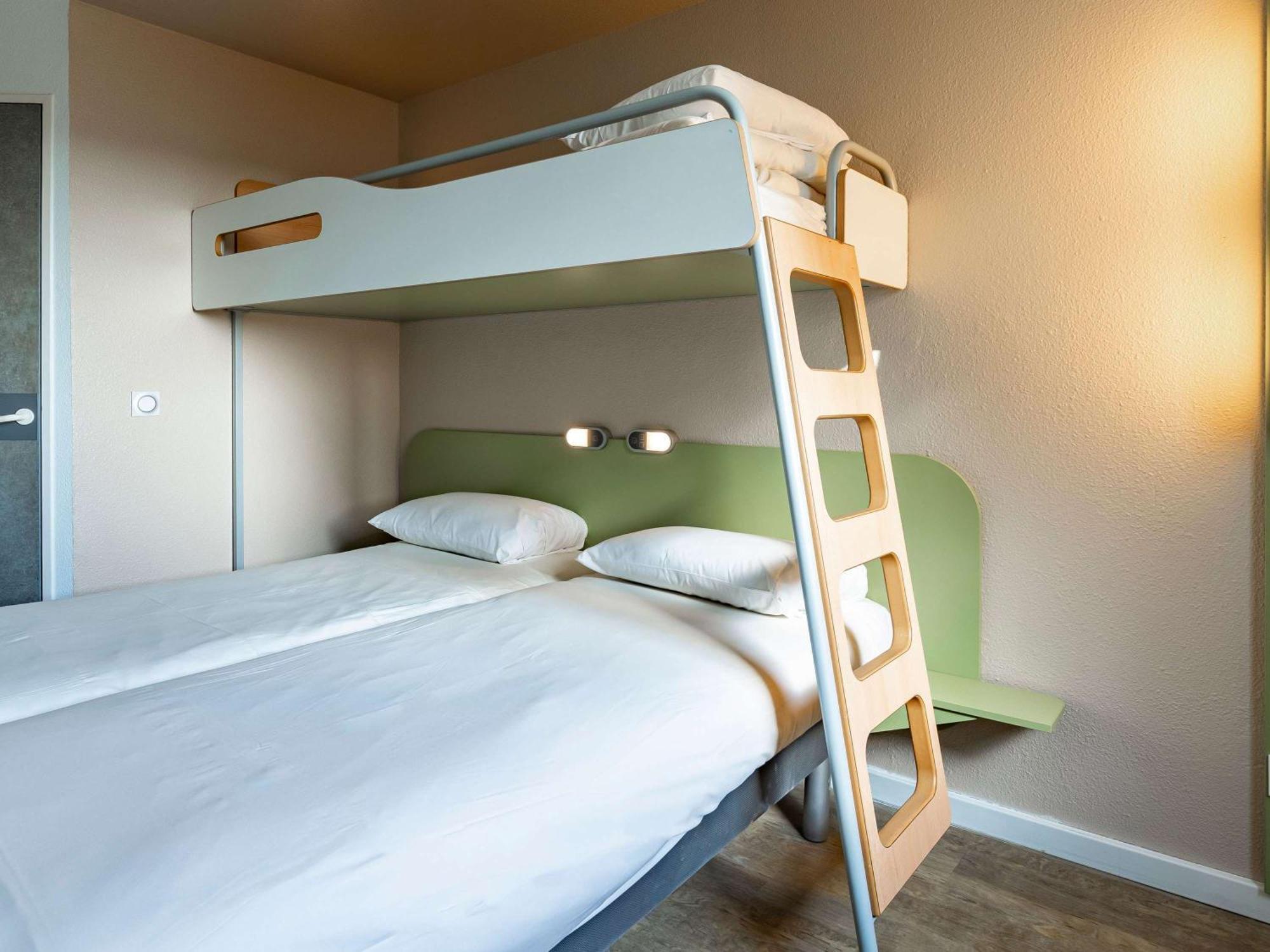 Ibis Budget Marne La Vallee Pontault Combault Zewnętrze zdjęcie
