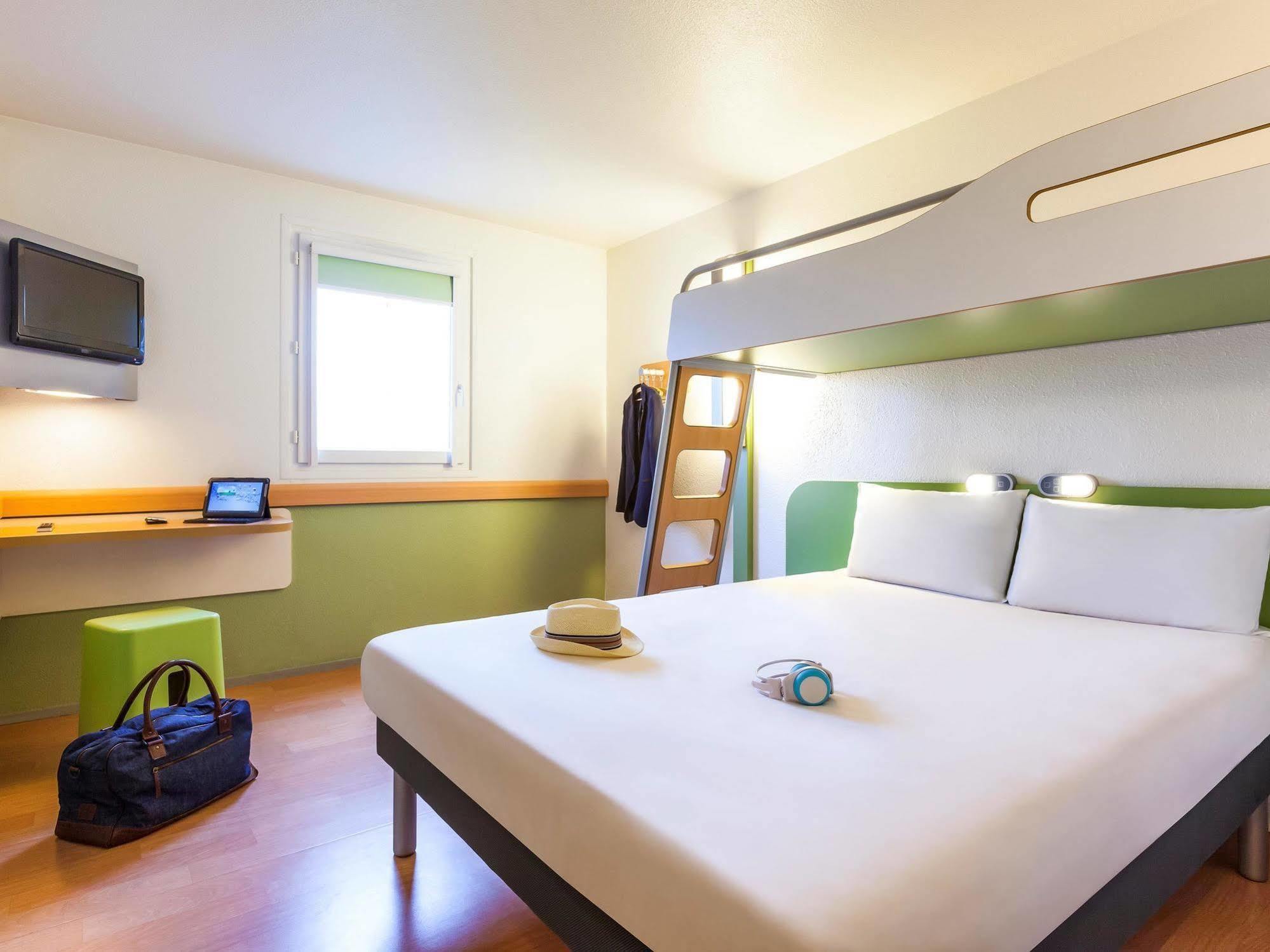 Ibis Budget Marne La Vallee Pontault Combault Zewnętrze zdjęcie