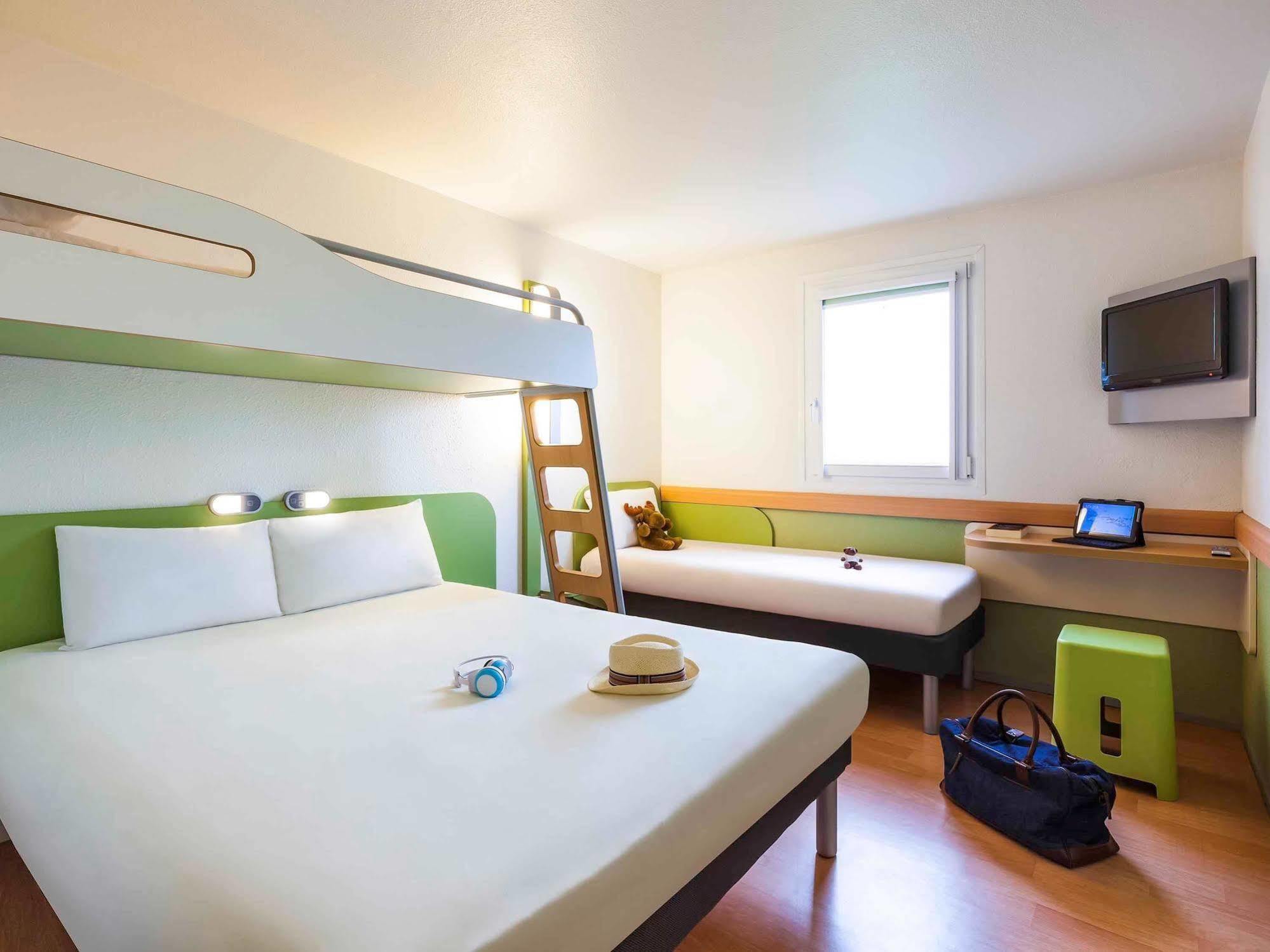 Ibis Budget Marne La Vallee Pontault Combault Zewnętrze zdjęcie