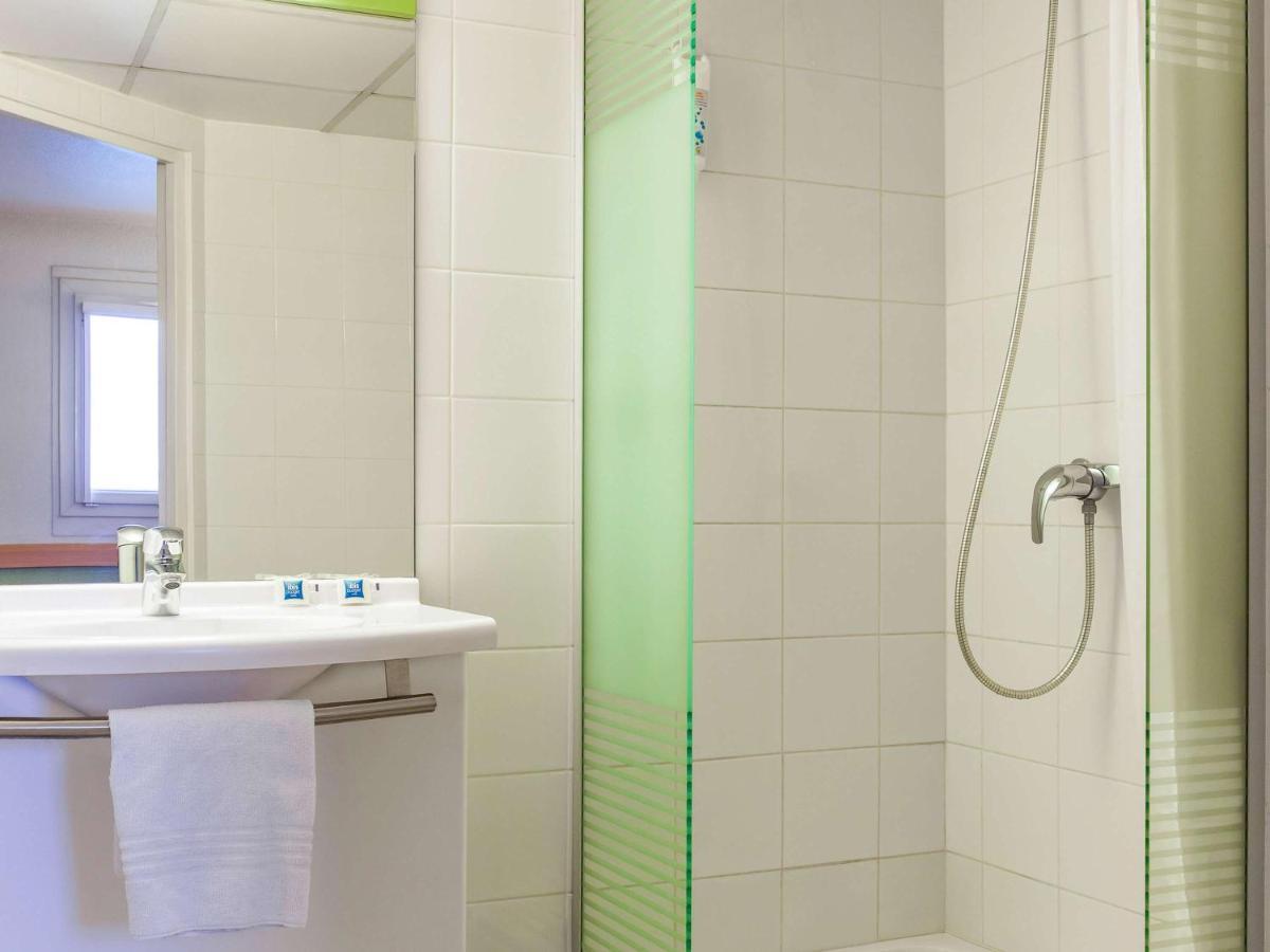 Ibis Budget Marne La Vallee Pontault Combault Zewnętrze zdjęcie